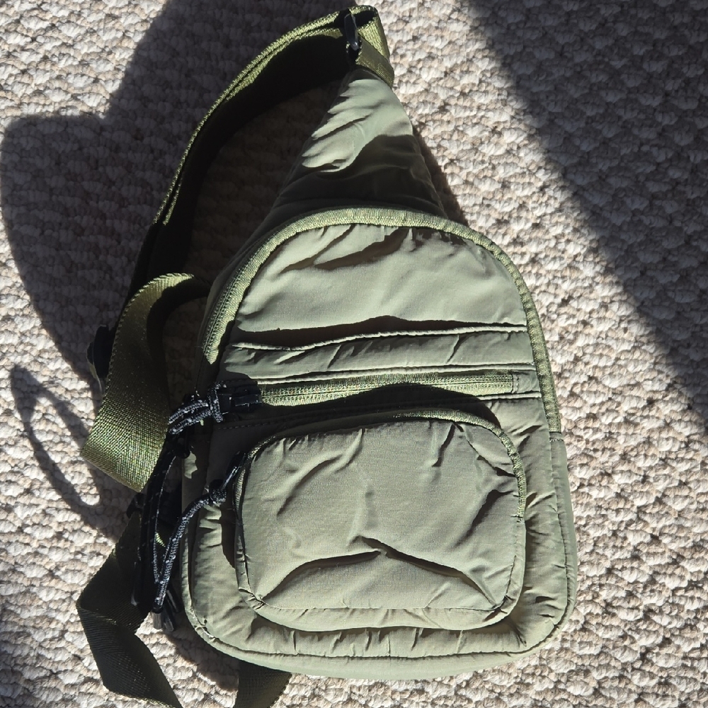 Olive Crossbody Bag
